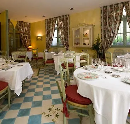 Hotel And Restaurant L Arena 4*